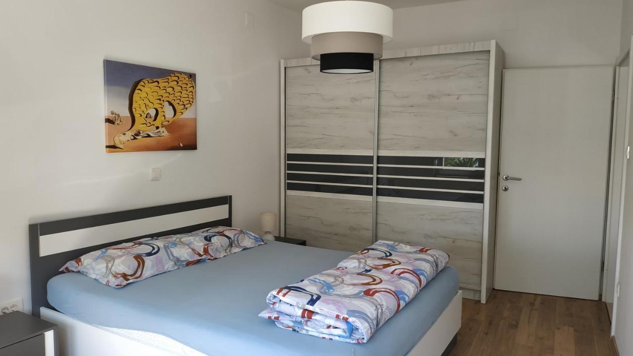 Apartman Katnic By The Beach Crikvenica Eksteriør billede