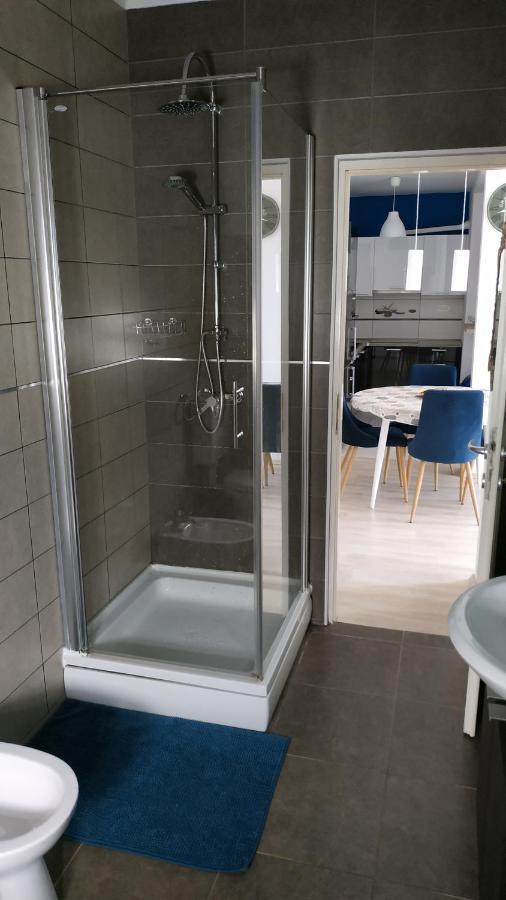 Apartman Katnic By The Beach Crikvenica Eksteriør billede